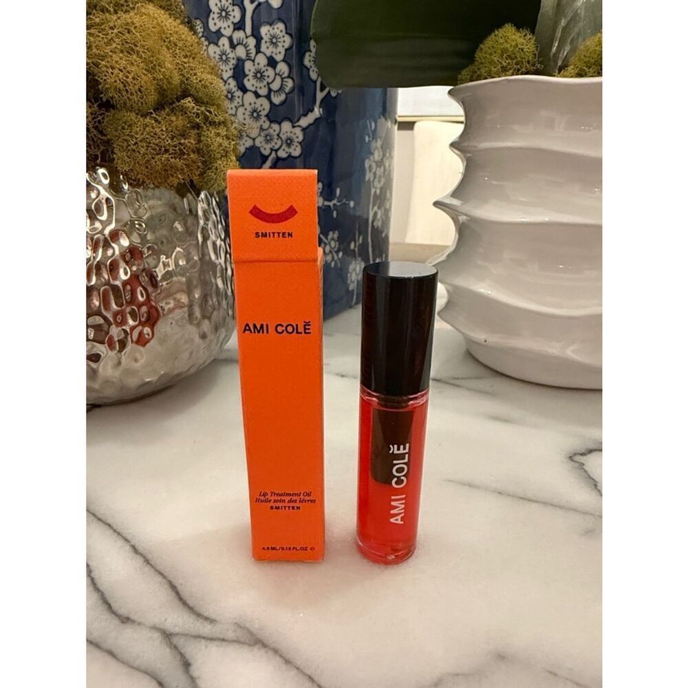 AMI COLE Lip Treatment Oil in Smitten